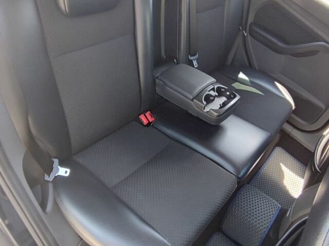 Чорний Форд Фокус, об'ємом двигуна 1.6 л та пробігом 250 тис. км за 4299 $, фото 19 на Automoto.ua