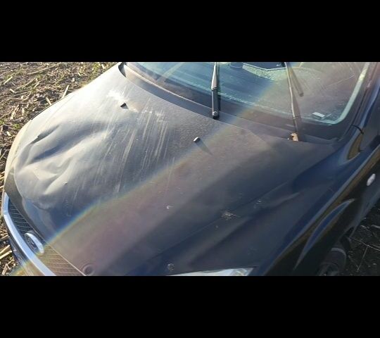 Черный Форд Фокус, объемом двигателя 1.6 л и пробегом 300 тыс. км за 1700 $, фото 2 на Automoto.ua