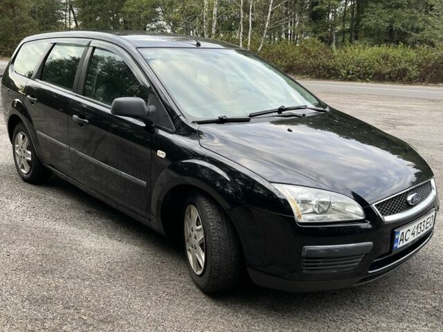 Черный Форд Фокус, объемом двигателя 1.6 л и пробегом 260 тыс. км за 3800 $, фото 3 на Automoto.ua