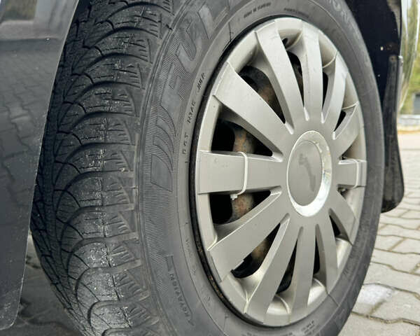 Черный Форд Фокус, объемом двигателя 1.6 л и пробегом 260 тыс. км за 3950 $, фото 34 на Automoto.ua