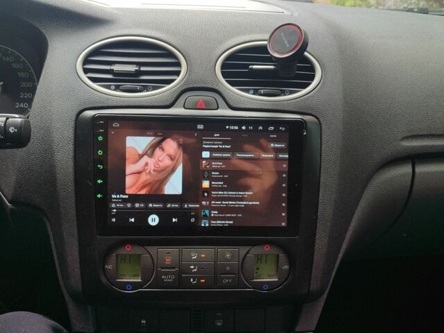 Чорний Форд Фокус, об'ємом двигуна 1.6 л та пробігом 250 тис. км за 4299 $, фото 21 на Automoto.ua