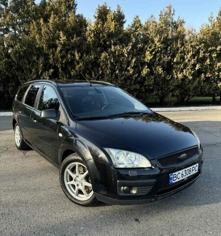 Черный Форд Фокус, объемом двигателя 2 л и пробегом 270 тыс. км за 3600 $, фото 1 на Automoto.ua