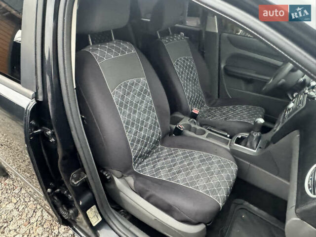 Черный Форд Фокус, объемом двигателя 1.6 л и пробегом 220 тыс. км за 2100 $, фото 24 на Automoto.ua