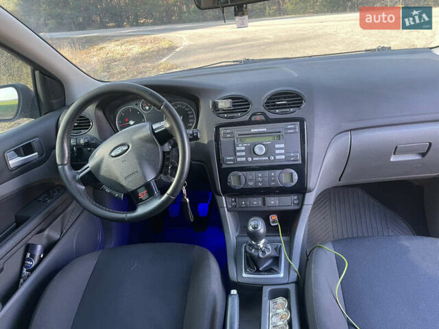 Черный Форд Фокус, объемом двигателя 2 л и пробегом 338 тыс. км за 5100 $, фото 10 на Automoto.ua