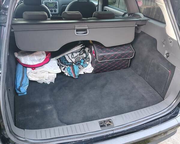 Черный Форд Фокус, объемом двигателя 1.56 л и пробегом 303 тыс. км за 3700 $, фото 9 на Automoto.ua