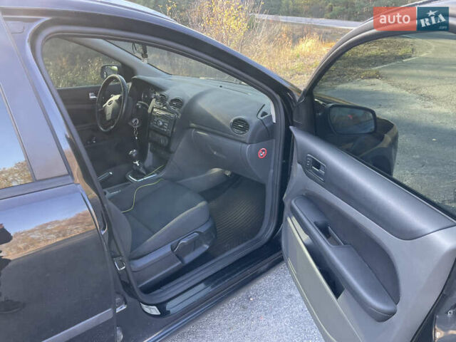 Черный Форд Фокус, объемом двигателя 2 л и пробегом 338 тыс. км за 5100 $, фото 9 на Automoto.ua