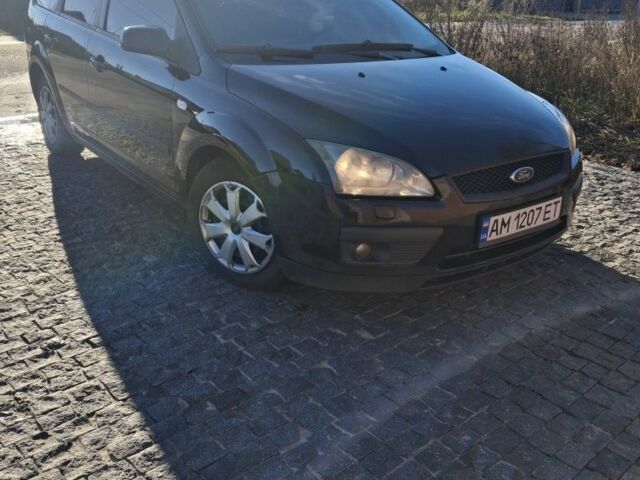 Черный Форд Фокус, объемом двигателя 1.6 л и пробегом 234 тыс. км за 4300 $, фото 3 на Automoto.ua