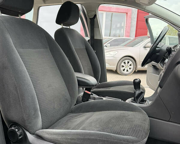 Чорний Форд Фокус, об'ємом двигуна 1.6 л та пробігом 195 тис. км за 5499 $, фото 36 на Automoto.ua