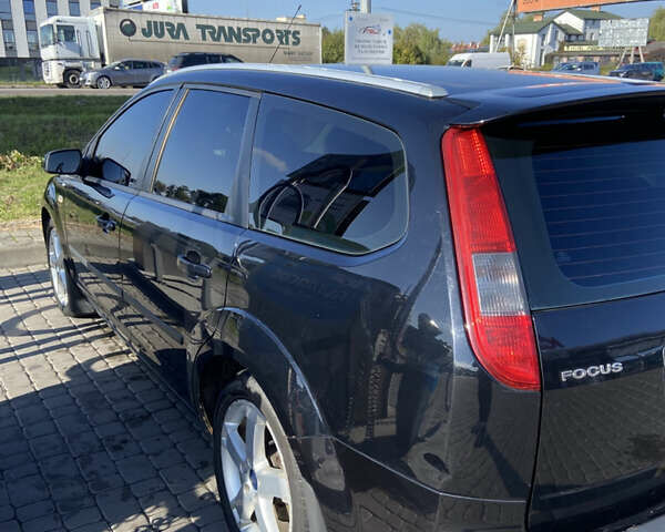 Черный Форд Фокус, объемом двигателя 2 л и пробегом 293 тыс. км за 4050 $, фото 3 на Automoto.ua