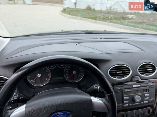 Чорний Форд Фокус, об'ємом двигуна 1.6 л та пробігом 195 тис. км за 5499 $, фото 46 на Automoto.ua
