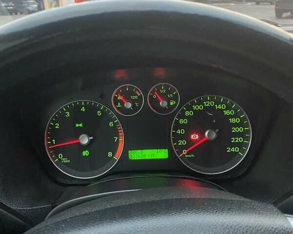 Чорний Форд Фокус, об'ємом двигуна 1.6 л та пробігом 224 тис. км за 4700 $, фото 11 на Automoto.ua