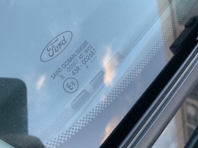 Черный Форд Фокус, объемом двигателя 1.6 л и пробегом 162 тыс. км за 5400 $, фото 7 на Automoto.ua