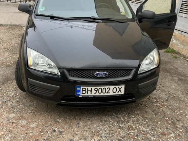 Черный Форд Фокус, объемом двигателя 1.6 л и пробегом 184 тыс. км за 4450 $, фото 1 на Automoto.ua