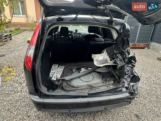 Черный Форд Фокус, объемом двигателя 1.6 л и пробегом 220 тыс. км за 2100 $, фото 18 на Automoto.ua