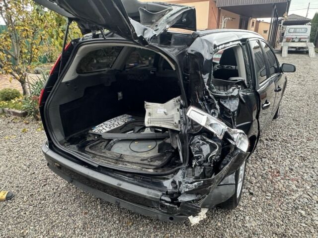 Черный Форд Фокус, объемом двигателя 1.6 л и пробегом 220 тыс. км за 2200 $, фото 19 на Automoto.ua