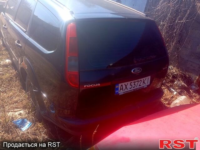 Черный Форд Фокус, объемом двигателя 1.6 л и пробегом 300 тыс. км за 3200 $, фото 2 на Automoto.ua