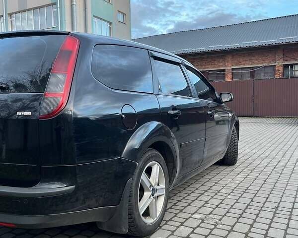 Черный Форд Фокус, объемом двигателя 1.6 л и пробегом 345 тыс. км за 5000 $, фото 10 на Automoto.ua