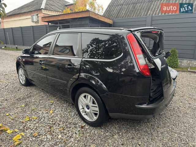 Черный Форд Фокус, объемом двигателя 1.6 л и пробегом 220 тыс. км за 2100 $, фото 2 на Automoto.ua
