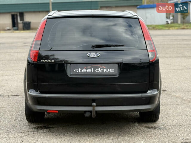 Черный Форд Фокус, объемом двигателя 1.6 л и пробегом 231 тыс. км за 4999 $, фото 4 на Automoto.ua