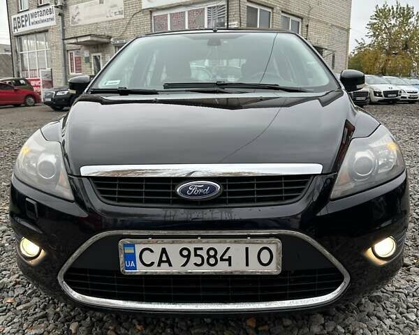 Черный Форд Фокус, объемом двигателя 1.6 л и пробегом 181 тыс. км за 5200 $, фото 9 на Automoto.ua
