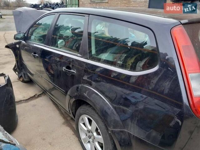 Черный Форд Фокус, объемом двигателя 1.39 л и пробегом 160 тыс. км за 1400 $, фото 6 на Automoto.ua