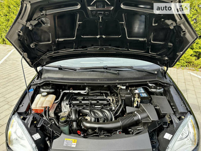 Чорний Форд Фокус, об'ємом двигуна 1.6 л та пробігом 185 тис. км за 5200 $, фото 49 на Automoto.ua