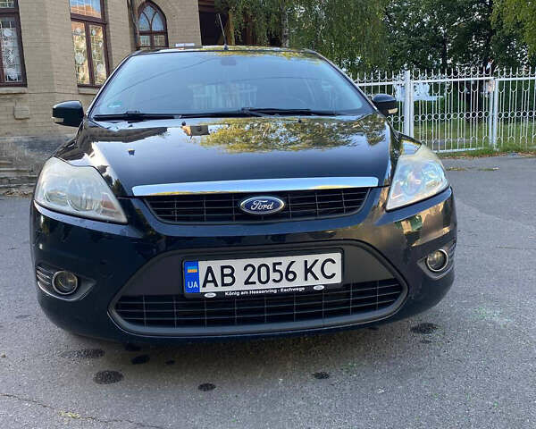 Черный Форд Фокус, объемом двигателя 1.6 л и пробегом 223 тыс. км за 4600 $, фото 1 на Automoto.ua