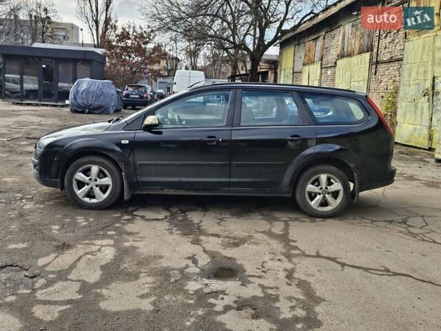 Черный Форд Фокус, объемом двигателя 1.8 л и пробегом 230 тыс. км за 2500 $, фото 2 на Automoto.ua