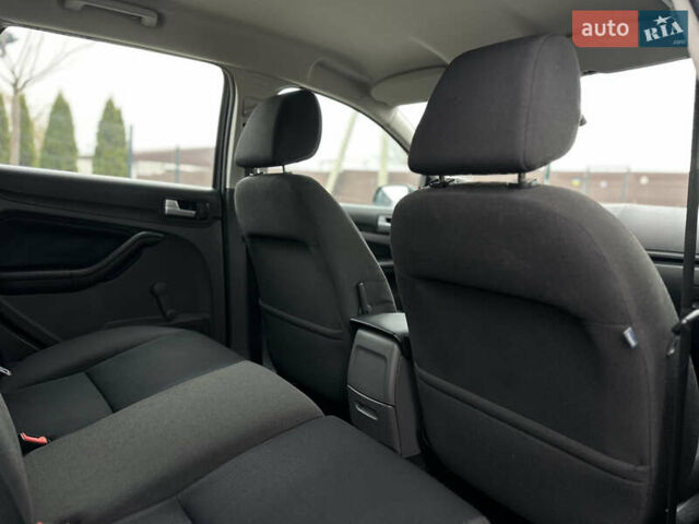 Черный Форд Фокус, объемом двигателя 1.8 л и пробегом 188 тыс. км за 5600 $, фото 36 на Automoto.ua