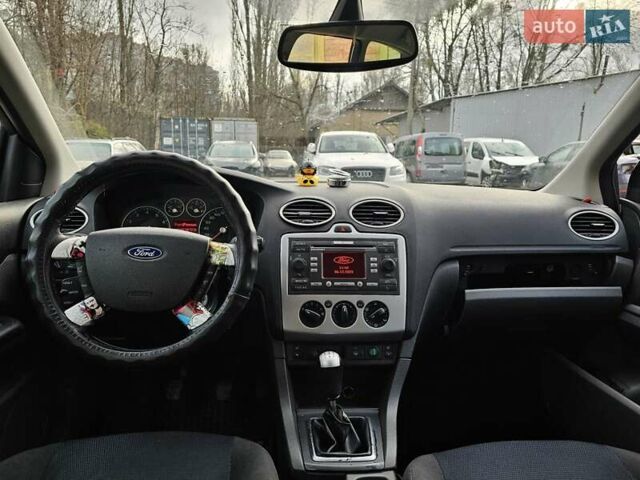 Черный Форд Фокус, объемом двигателя 1.8 л и пробегом 230 тыс. км за 2500 $, фото 17 на Automoto.ua