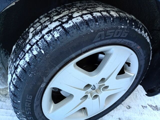 Черный Форд Фокус, объемом двигателя 0 л и пробегом 220 тыс. км за 5300 $, фото 10 на Automoto.ua