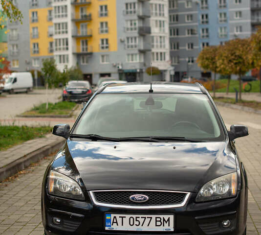 Форд Фокус 2007 в Ивано-Франковске на Automoto.ua Черный Форд Фокус, объемом двигателя 1.6 л и пробегом 210 тыс. км за 5200 $, фото 1 на Automoto.ua