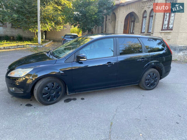 Черный Форд Фокус, объемом двигателя 1.56 л и пробегом 223 тыс. км за 4550 $, фото 4 на Automoto.ua