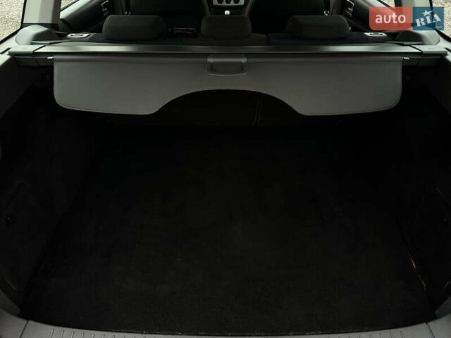 Черный Форд Фокус, объемом двигателя 1.8 л и пробегом 188 тыс. км за 5600 $, фото 47 на Automoto.ua