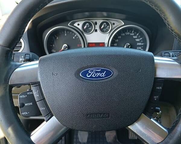 Форд Фокус 2007 в Львове на Automoto.ua Черный Форд Фокус, объемом двигателя 1.56 л и пробегом 318 тыс. км за 5250 $, фото 6 на Automoto.ua