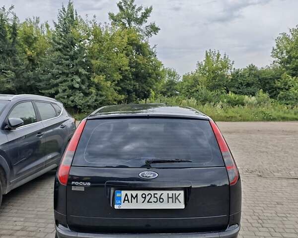 Черный Форд Фокус, объемом двигателя 1.6 л и пробегом 240 тыс. км за 5100 $, фото 6 на Automoto.ua