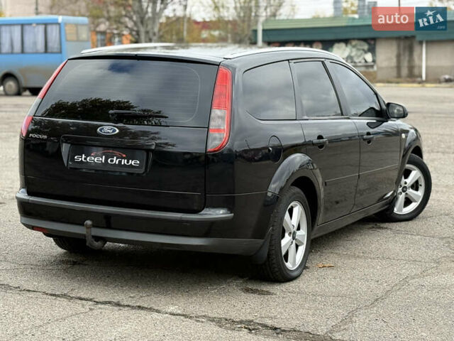 Черный Форд Фокус, объемом двигателя 1.6 л и пробегом 231 тыс. км за 4999 $, фото 3 на Automoto.ua