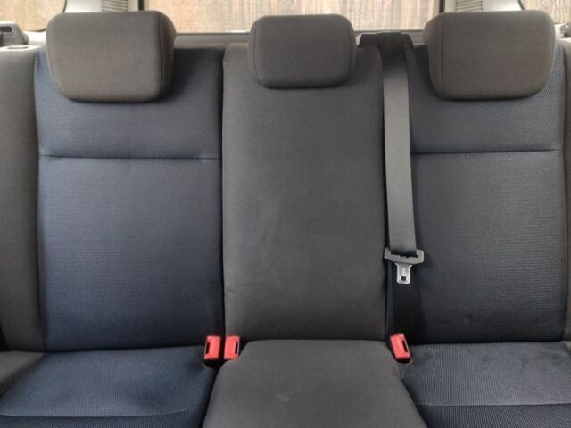 Черный Форд Фокус, объемом двигателя 1.8 л и пробегом 300 тыс. км за 2400 $, фото 4 на Automoto.ua