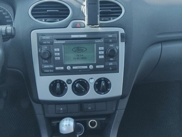 Чорний Форд Фокус, об'ємом двигуна 0 л та пробігом 341 тис. км за 4500 $, фото 7 на Automoto.ua