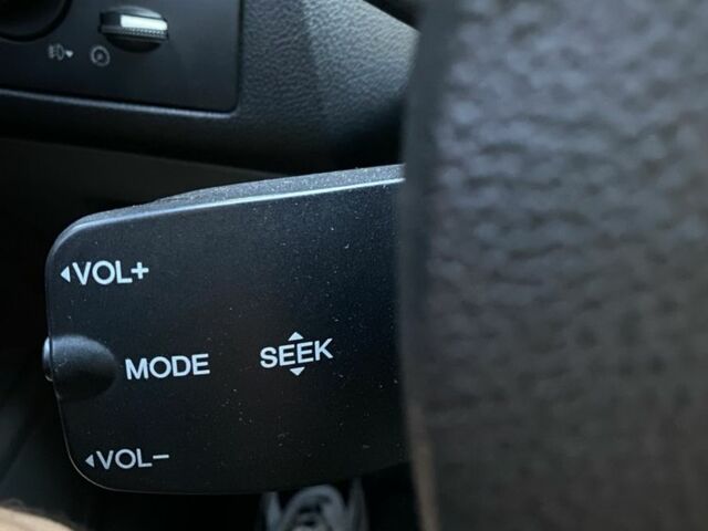 Чорний Форд Фокус, об'ємом двигуна 2 л та пробігом 310 тис. км за 5800 $, фото 9 на Automoto.ua