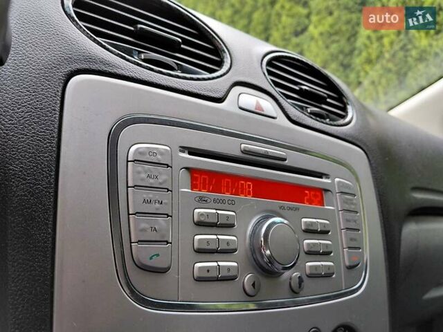Форд Фокус 2008 у Самборе на Automoto.ua Чорний Форд Фокус, об'ємом двигуна 1.6 л та пробігом 225 тис. км за 4999 $, фото 59 на Automoto.ua