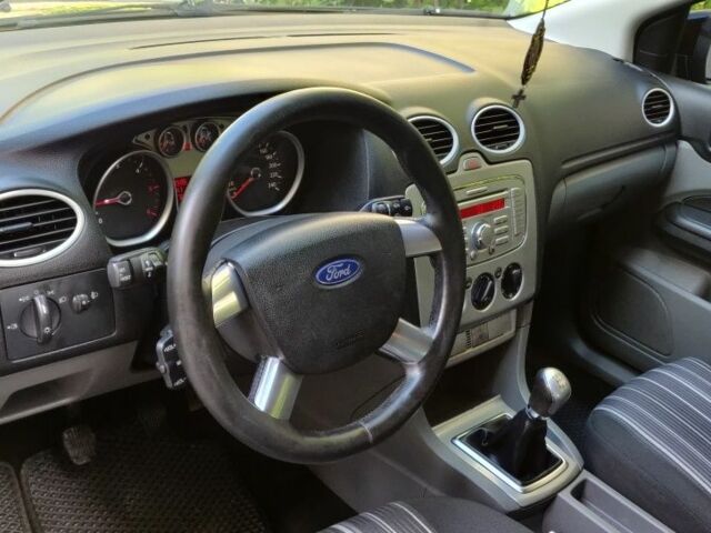 Чорний Форд Фокус, об'ємом двигуна 1.6 л та пробігом 260 тис. км за 5900 $, фото 13 на Automoto.ua