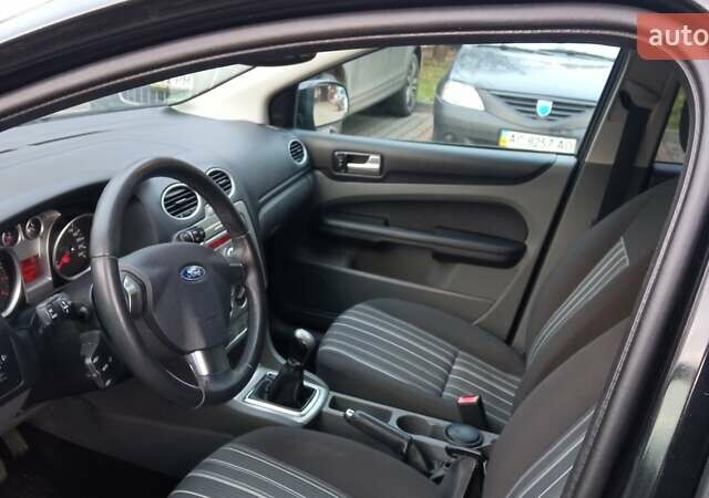 Черный Форд Фокус, объемом двигателя 1.6 л и пробегом 196 тыс. км за 5000 $, фото 5 на Automoto.ua