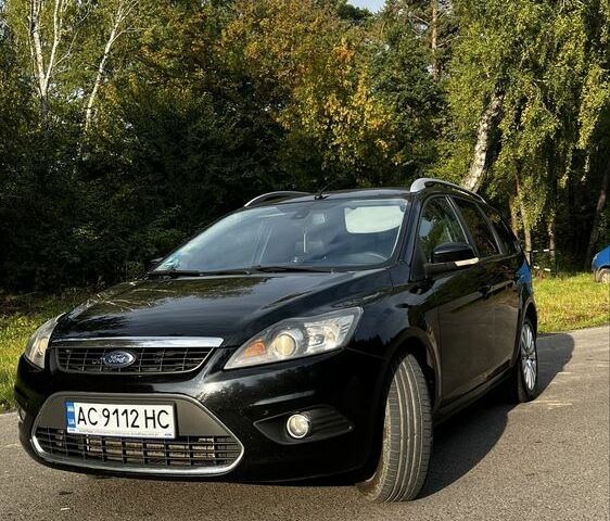 Чорний Форд Фокус, об'ємом двигуна 1.6 л та пробігом 252 тис. км за 5500 $, фото 1 на Automoto.ua
