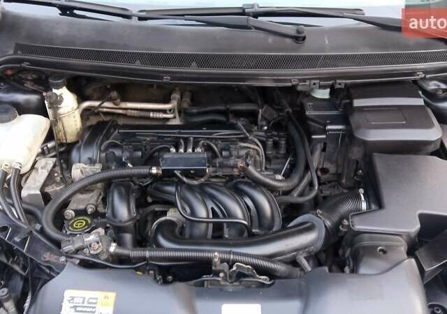 Черный Форд Фокус, объемом двигателя 1.6 л и пробегом 196 тыс. км за 5000 $, фото 1 на Automoto.ua