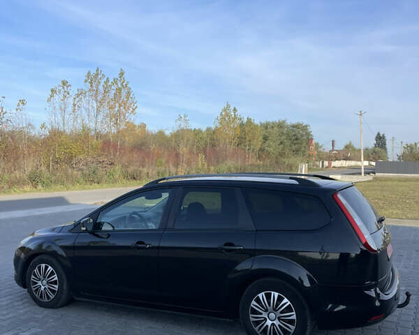 Черный Форд Фокус, объемом двигателя 1.6 л и пробегом 210 тыс. км за 4800 $, фото 1 на Automoto.ua