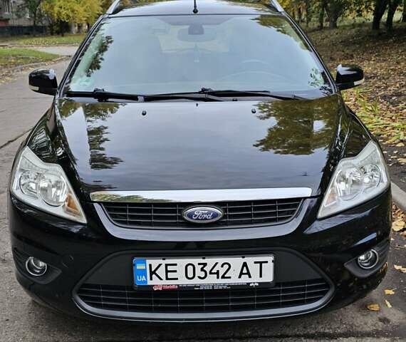 Черный Форд Фокус, объемом двигателя 1.8 л и пробегом 170 тыс. км за 6300 $, фото 7 на Automoto.ua
