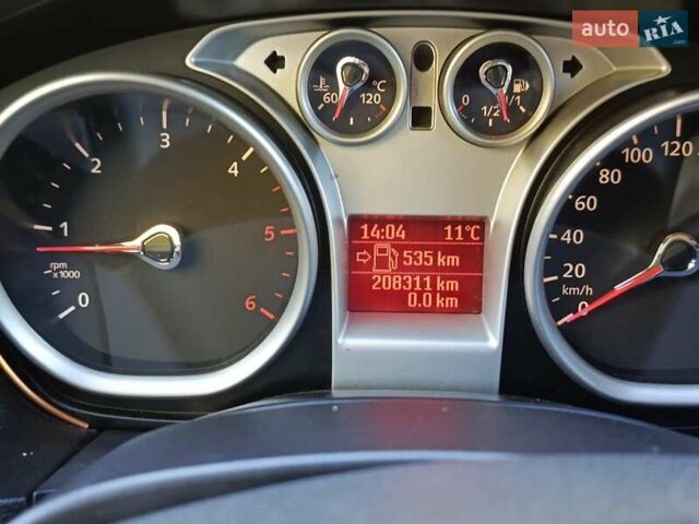 Чорний Форд Фокус, об'ємом двигуна 1.6 л та пробігом 208 тис. км за 5800 $, фото 8 на Automoto.ua