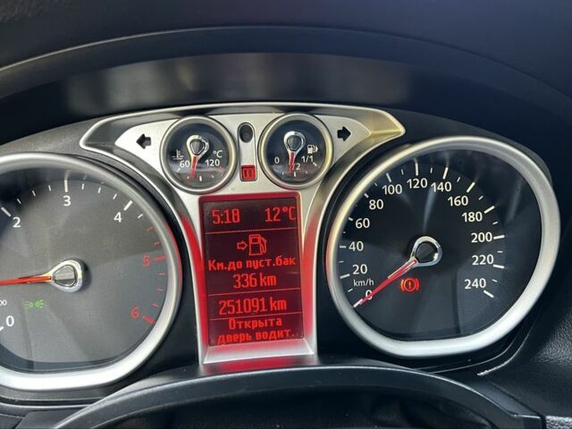 Чорний Форд Фокус, об'ємом двигуна 1.6 л та пробігом 252 тис. км за 5500 $, фото 18 на Automoto.ua