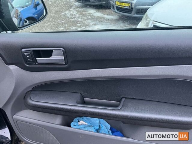 Черный Форд Фокус, объемом двигателя 1.6 л и пробегом 201 тыс. км за 5999 $, фото 20 на Automoto.ua